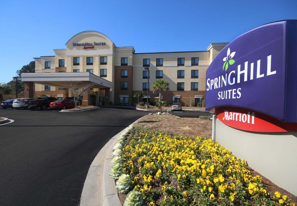 SpringHill Suites by Marriott Charleston North Main image 1